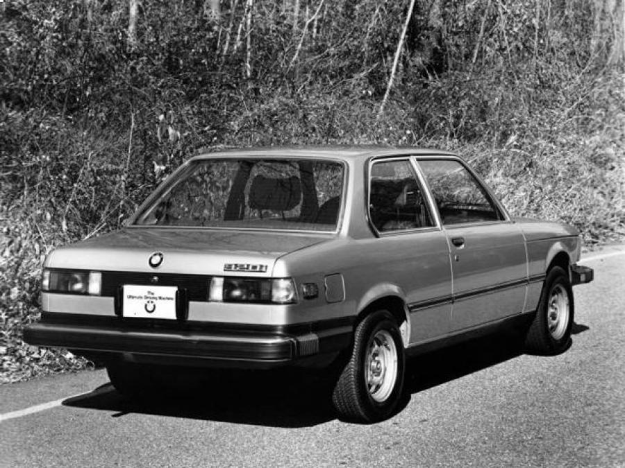  BMW 320i Coupe 1977 года  (US) (фото 2 из 4)
